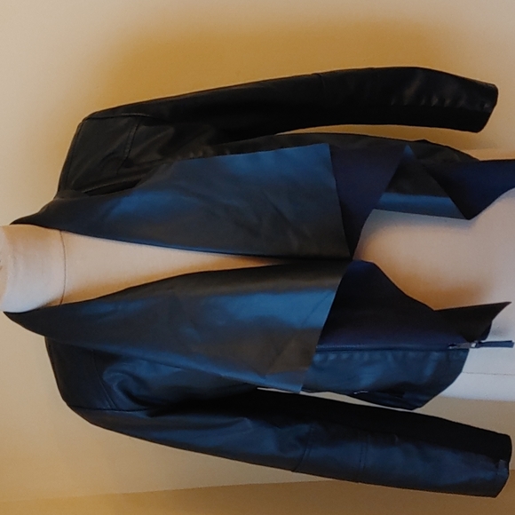 Smart Set Jackets & Blazers - Smart set Faux Leather women's flare jacket size XS black